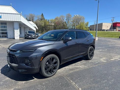 Used 2021 Chevrolet Blazer RS w/ Enhanced Convenience Package AWD/4WD image 2