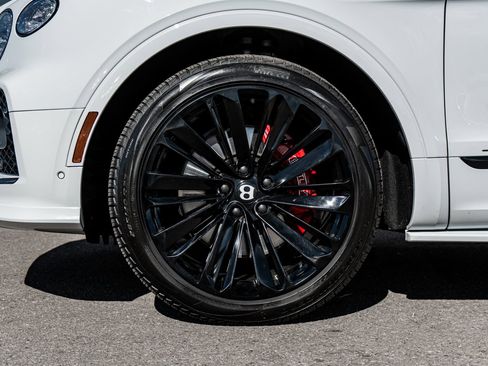 Certified 2023 Bentley Bentayga Speed image 6