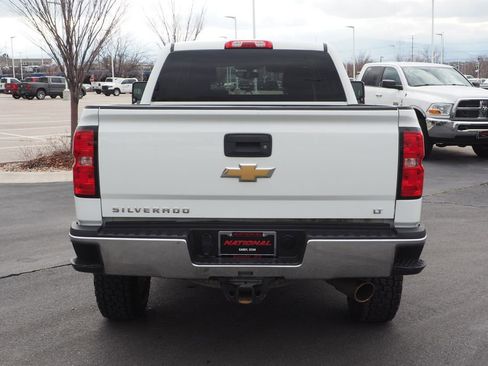 Used 2019 Chevrolet Silverado 2500 LT AWD/4WD image 6