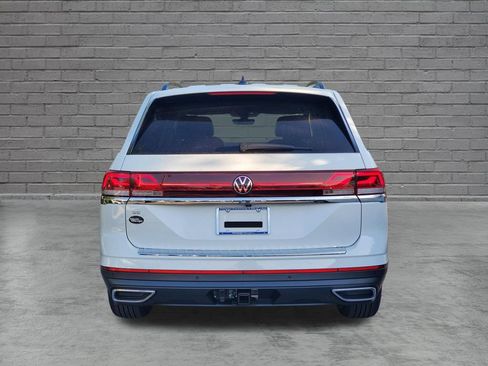New 2026 Volkswagen Atlas SE FWD image 4