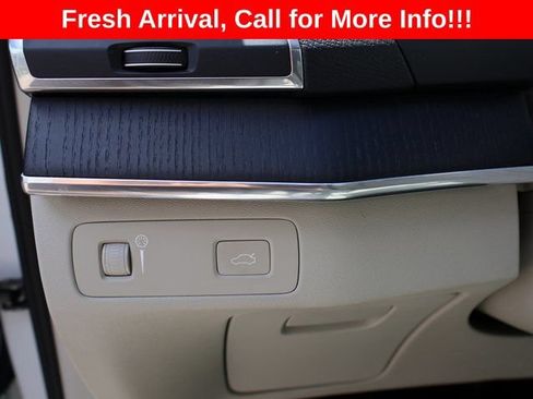 Used 2020 Volvo XC90 T6 Momentum AWD/4WD image 47