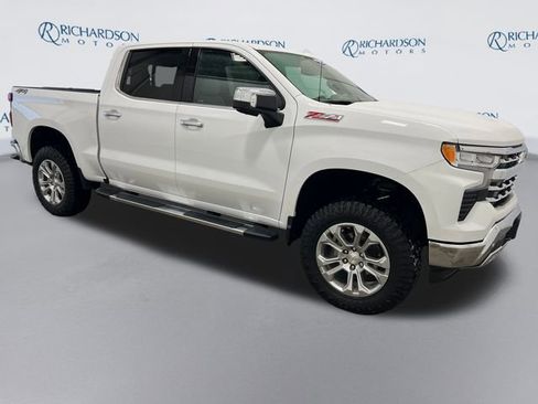 Certified 2025 Chevrolet Silverado 1500 LTZ w/ LTZ Premium Package image 7