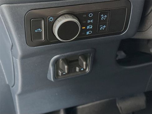 New 2025 Ford Maverick Lariat w/ Black Appearance Package image 10