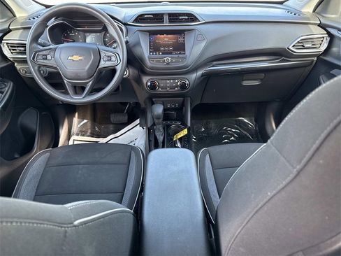 Used 2022 Chevrolet TrailBlazer LT w/ Confidence II Package image 24