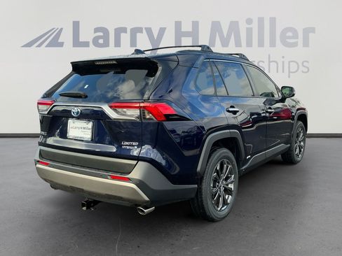 Used 2024 Toyota RAV4 Limited image 5
