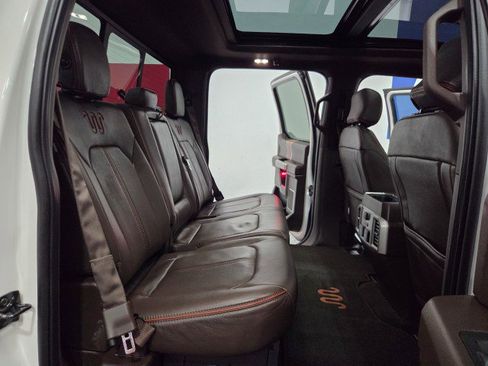 Used 2017 Ford F250 King Ranch w/ King Ranch Ultimate Package image 9