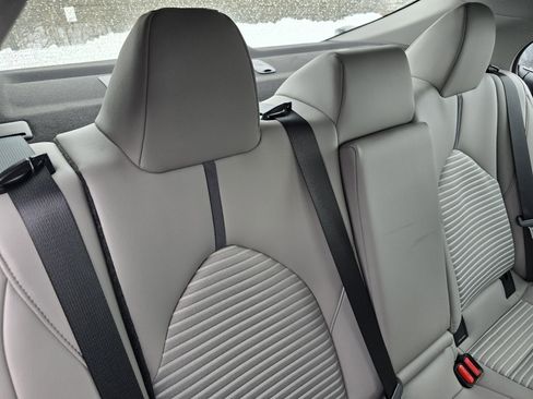 Certified 2023 Toyota Camry SE image 10