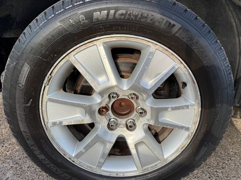 Used 2011 Ford F150 Lariat w/ Lariat Plus Pkg RWD image 26