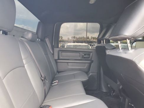 Used 2021 RAM 2500 Tradesman w/ Chrome Appearance Group AWD/4WD image 28