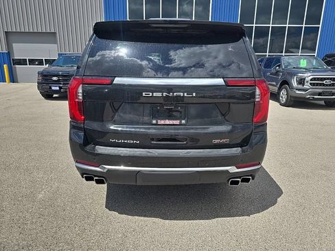 Used 2025 GMC Yukon Denali w/ Denali Reserve Package AWD/4WD image 5