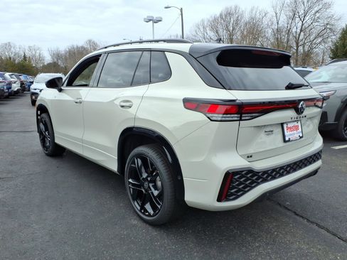 New 2026 Volkswagen Tiguan SE R-Line image 3