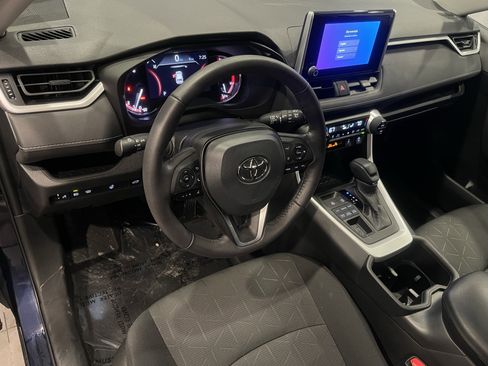 Used 2023 Toyota RAV4 XLE image 14
