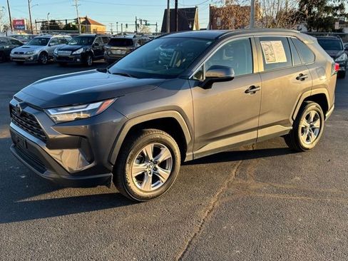 Used 2023 Toyota RAV4 XLE image 3