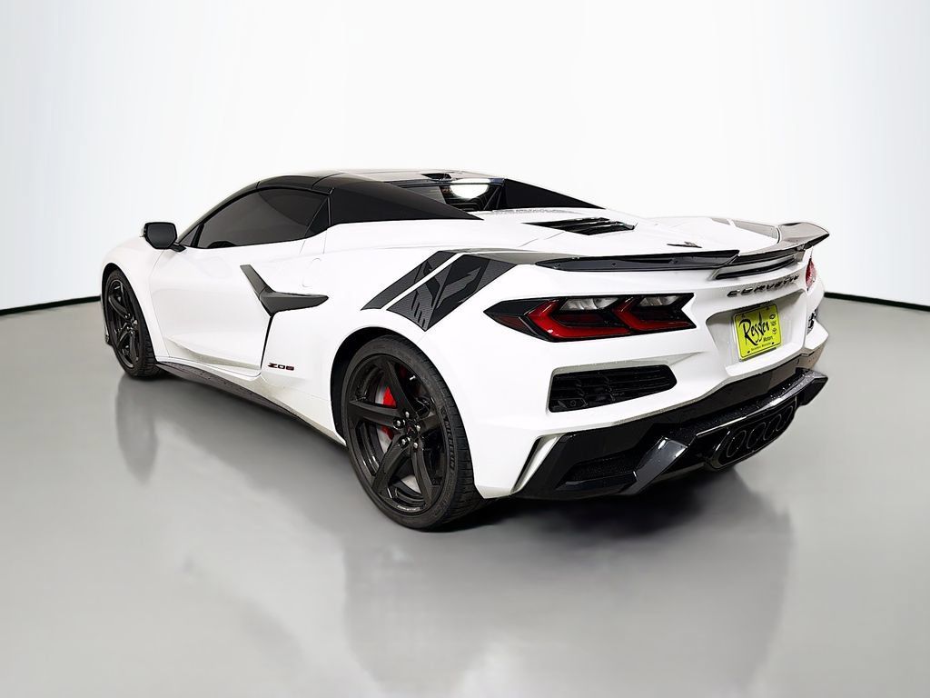 Used 2023 Chevrolet Corvette Z06 w/ Battery Protection Package RWD image 8