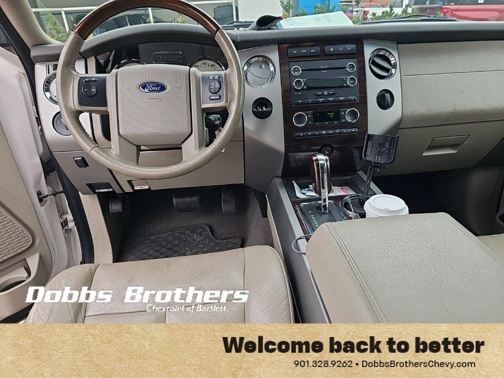 Used 2010 Ford Expedition Limited RWD image 13