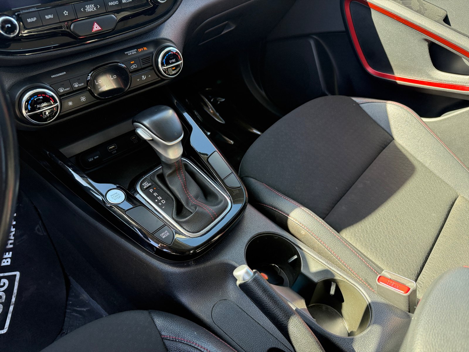 Used 2023 Kia Soul GT-Line FWD image 13