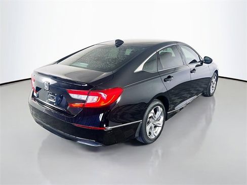 Used 2020 Honda Accord EX image 7