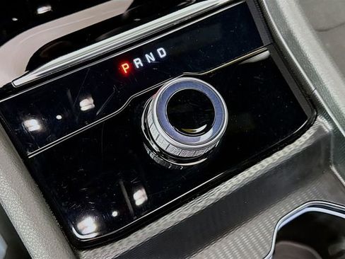 Used 2024 Jeep Grand Cherokee L Altitude AWD/4WD image 18