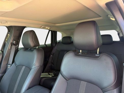 Used 2025 MAZDA CX-50 AWD 2.5 S w/ Premium Package image 20