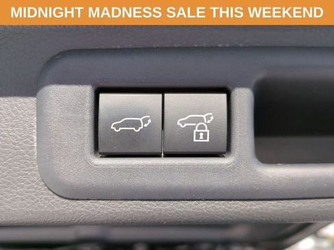 Used 2024 Toyota Sequoia Platinum image 23