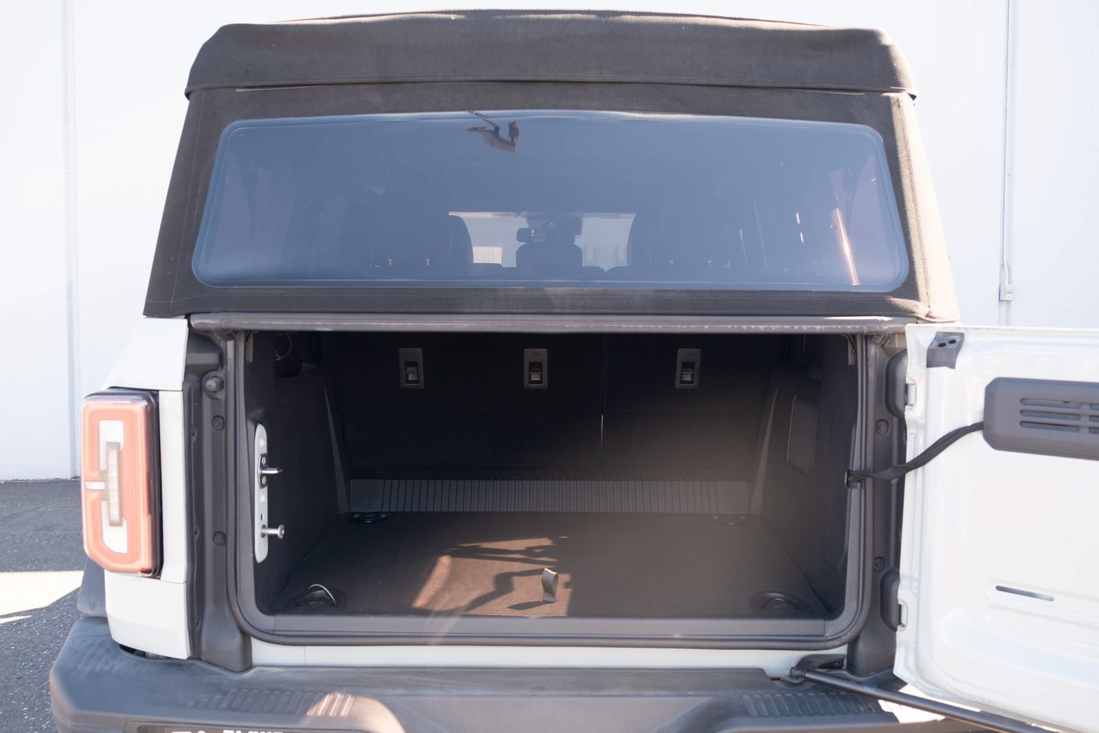 Used 2024 Ford Bronco Badlands AWD/4WD image 23