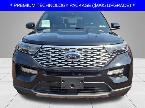 Used 2021 Ford Explorer Platinum w/ Equipment Group 601A AWD/4WD image 2