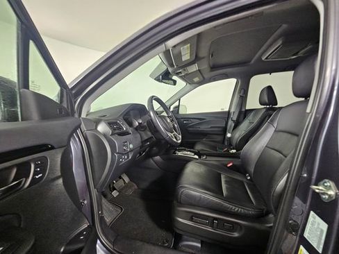 Used 2021 Honda Pilot Touring image 24