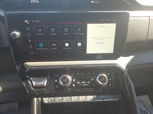 Certified 2024 GMC Sierra 1500 AT4 w/ Technology Package image 12