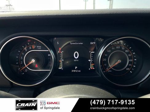 Used 2021 Jeep Gladiator Overland w/ Popular Equipment Package AWD/4WD image 14
