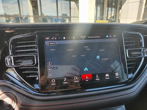 Used 2024 Dodge Durango GT image 19