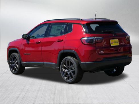 New 2026 Jeep Compass Latitude AWD/4WD image 3