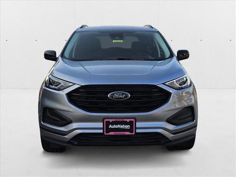 New 2024 Ford Edge SE w/ Black Appearance Package image 6