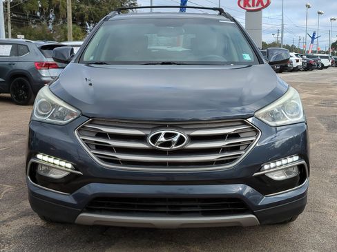 Used 2017 Hyundai Santa Fe Sport image 9