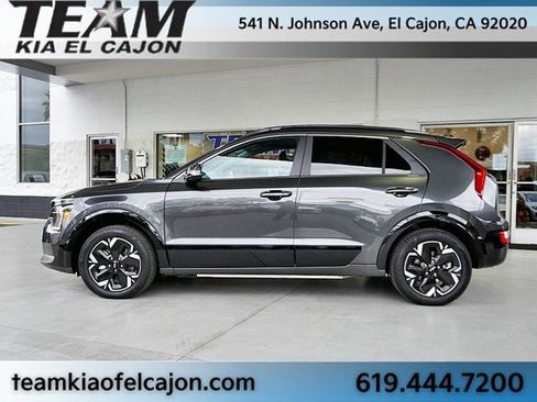 Certified 2025 Kia Niro Wind image 7