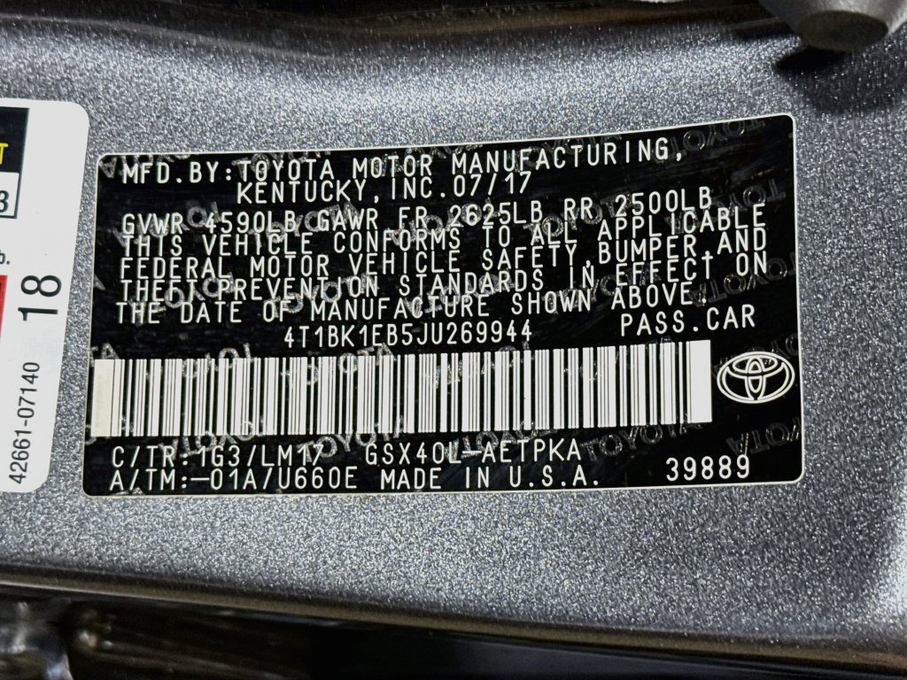 Used 2018 Toyota Avalon Limited FWD image 41