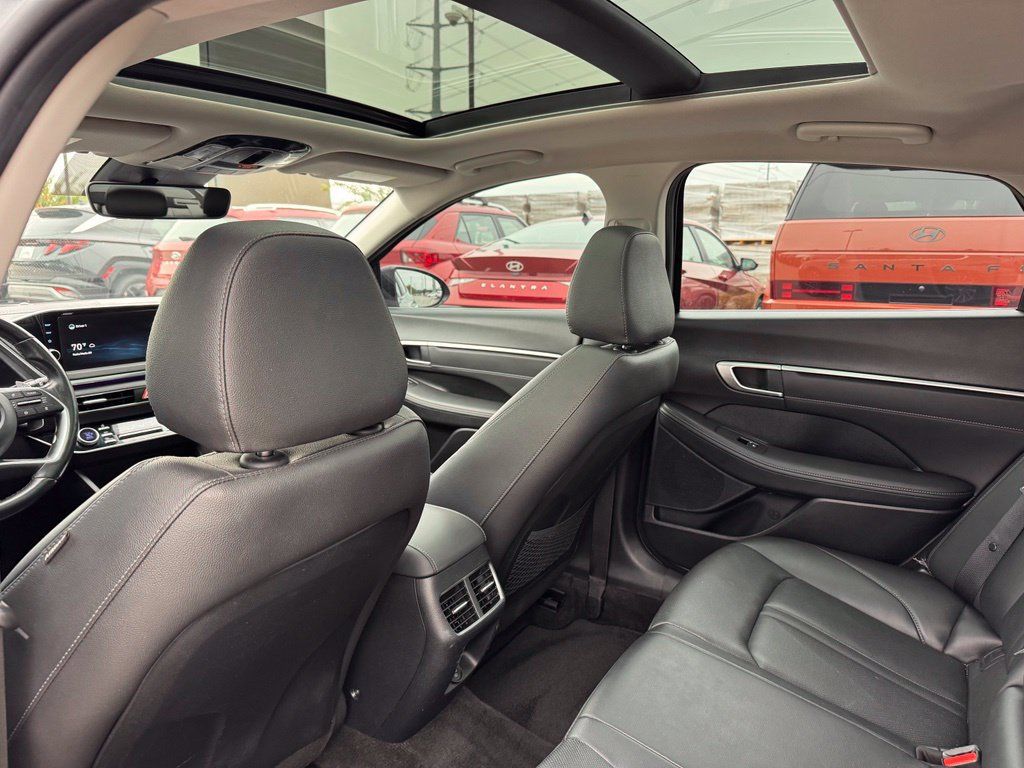 Used 2022 Hyundai Sonata Limited FWD image 22