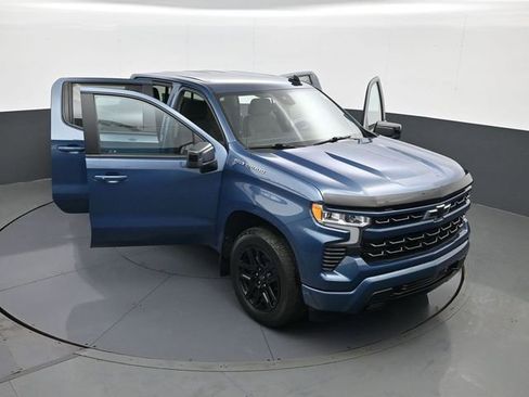 Used 2024 Chevrolet Silverado 1500 RST w/ Convenience Package II RWD image 29