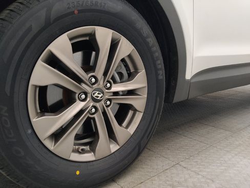 Used 2015 Hyundai Santa Fe Sport w/ Option Group 02 FWD image 31