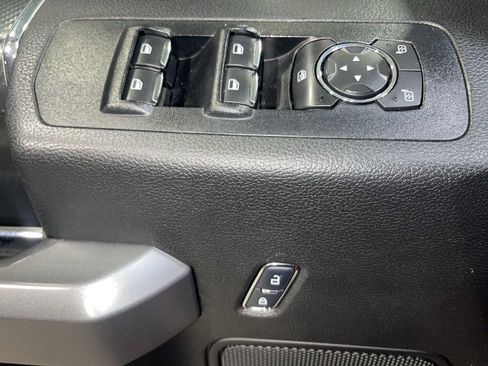 Used 2018 Ford F150 XLT w/ Equipment Group 302A Luxury AWD/4WD image 22