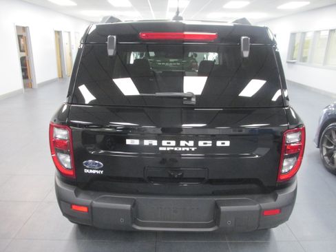Used 2025 Ford Bronco Sport Outer Banks w/ Outer Banks Tech Package+ AWD/4WD image 5