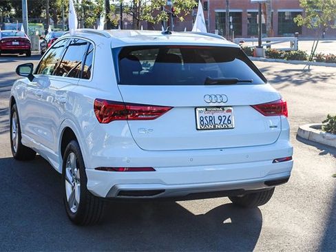 Used 2020 Audi Q3 2.0T Premium w/ Convenience Package image 7