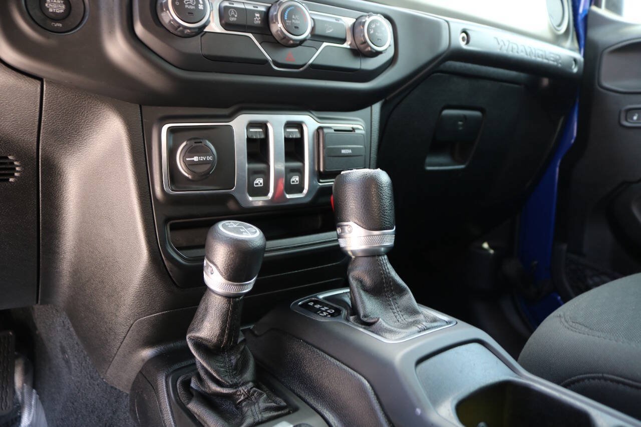 Used 2020 Jeep Wrangler Sport AWD/4WD image 93