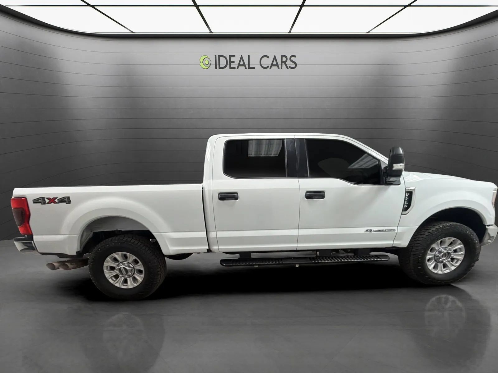 Used 2022 Ford F250 XLT AWD/4WD image 4
