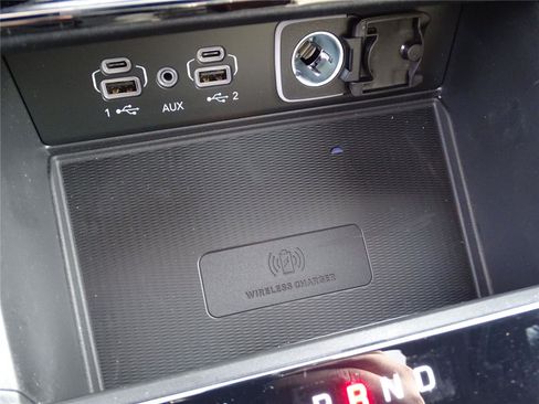 Used 2025 Jeep Grand Cherokee L Altitude image 33