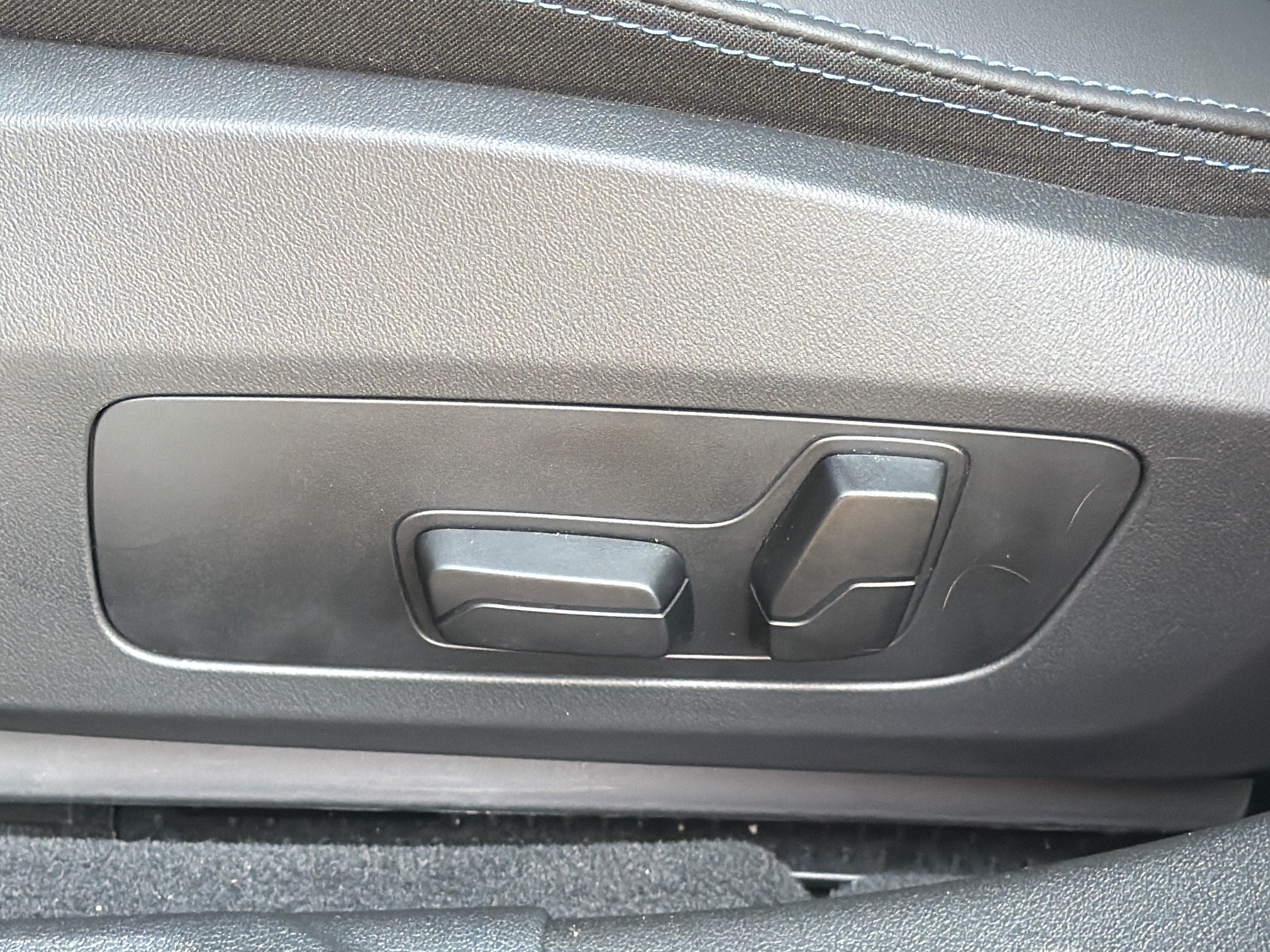 Certified 2026 BMW 228i w/ Technology Package FWD image 15