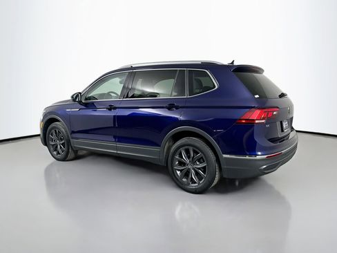 Certified 2023 Volkswagen Tiguan SE image 7