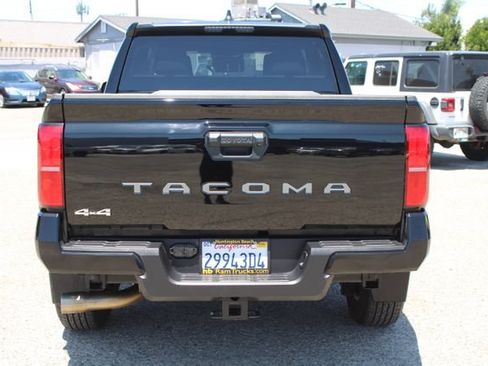 Used 2024 Toyota Tacoma SR5 AWD/4WD image 5