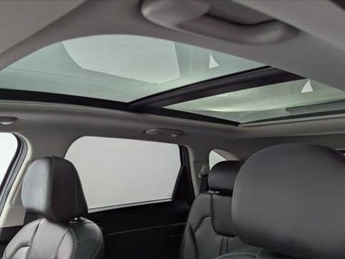 Used 2022 Kia Sorento SX image 34