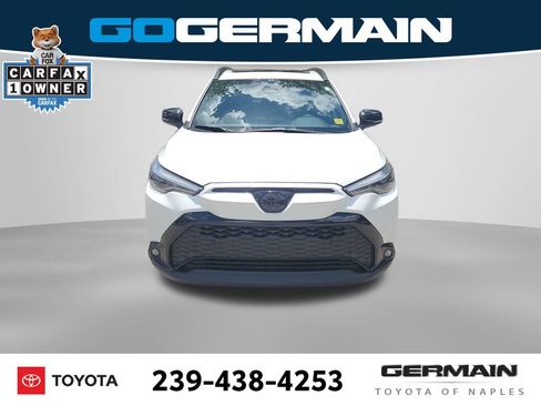 Used 2025 Toyota Corolla Cross AWD Hybrid w/ Convenience Package image 3