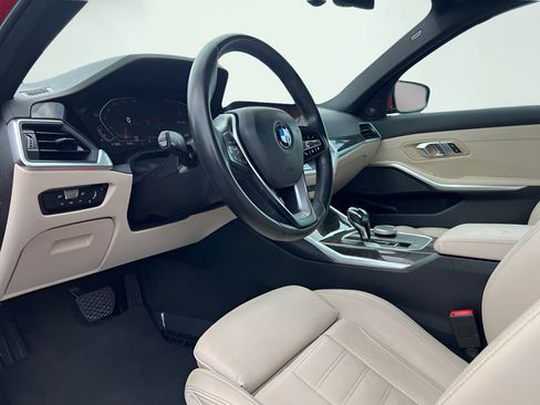 Used 2021 BMW 330i Sedan w/ Convenience Package RWD image 34
